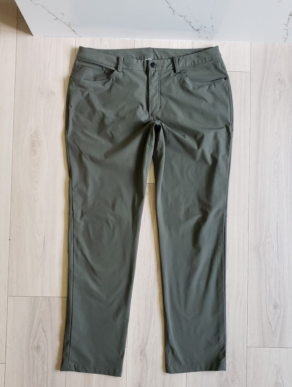 Lululemon ABC Pant Slim Warpstreme Mens 36 Grey Sage First Release Trouser